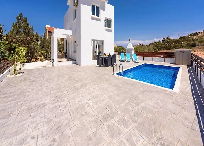 Christina Villa Protaras